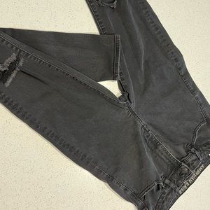American Eagle Black Super Stretch 10